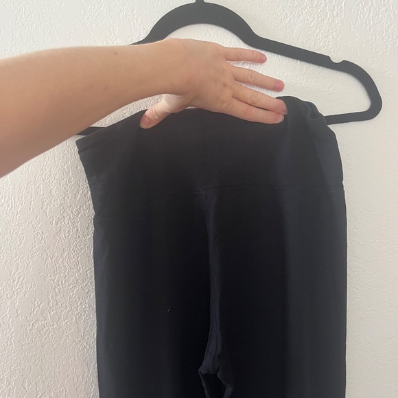 Lot of 3 Maternity Leggings Green and Black - Picture 10 of 15